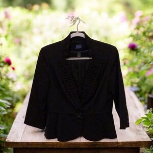 W&B black jacket ruffled edges button front  8 fully lined very nice for Fall